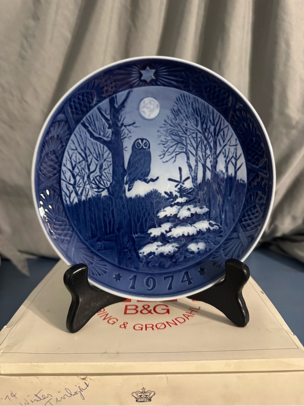 1974 Collector Plate with Owl Winter Scene - Blue